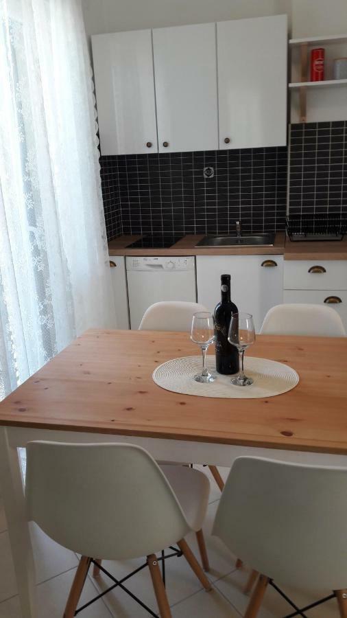 Apartmani Vitturi Kaštela Eksteriør bilde