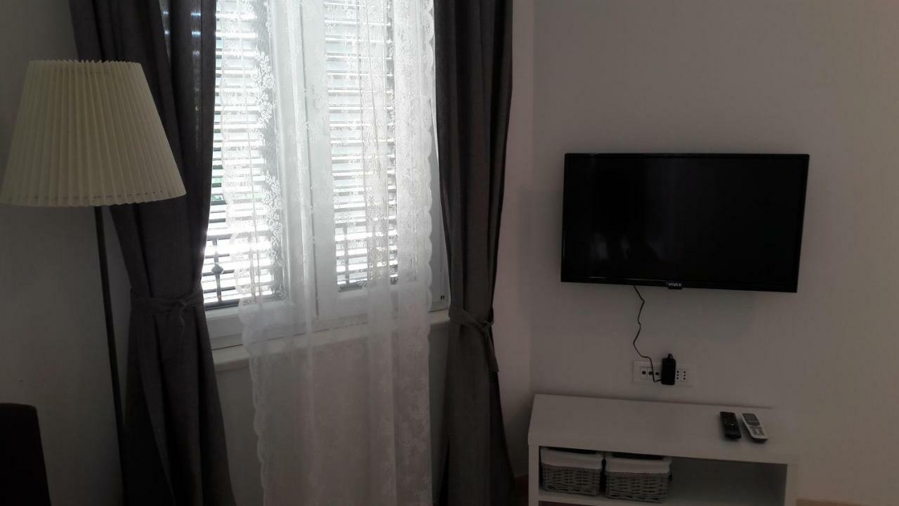 Apartmani Vitturi Kaštela Eksteriør bilde