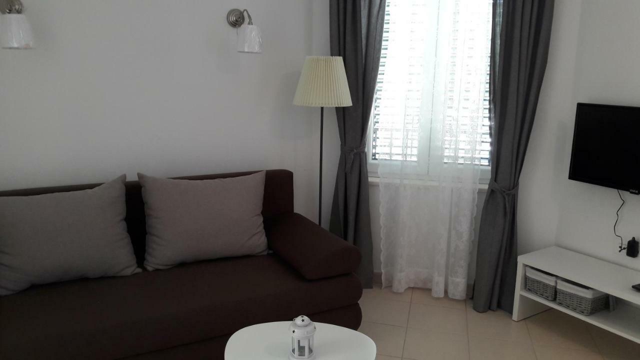 Apartmani Vitturi Kaštela Eksteriør bilde